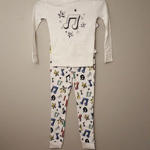 NWOT kids pajamas size 6